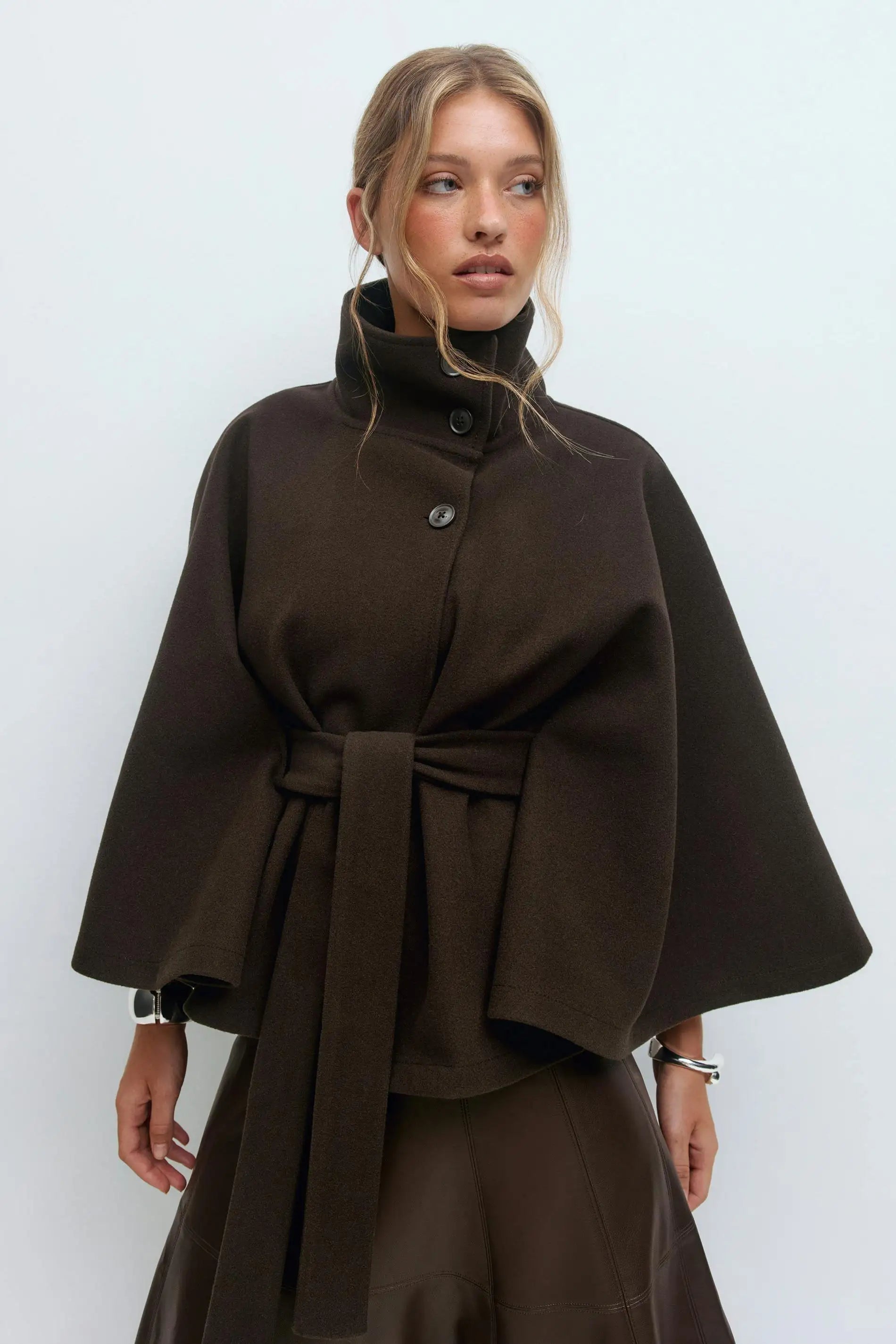 jacket with belt stand
